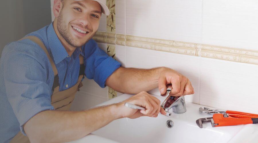 Professional clogged drains services in Vining, IA